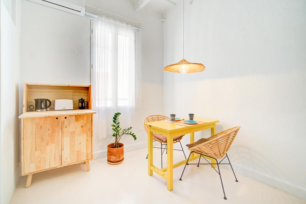La Cayena Rooms & Apartments (Adults Only) Ciutadella  Luaran gambar