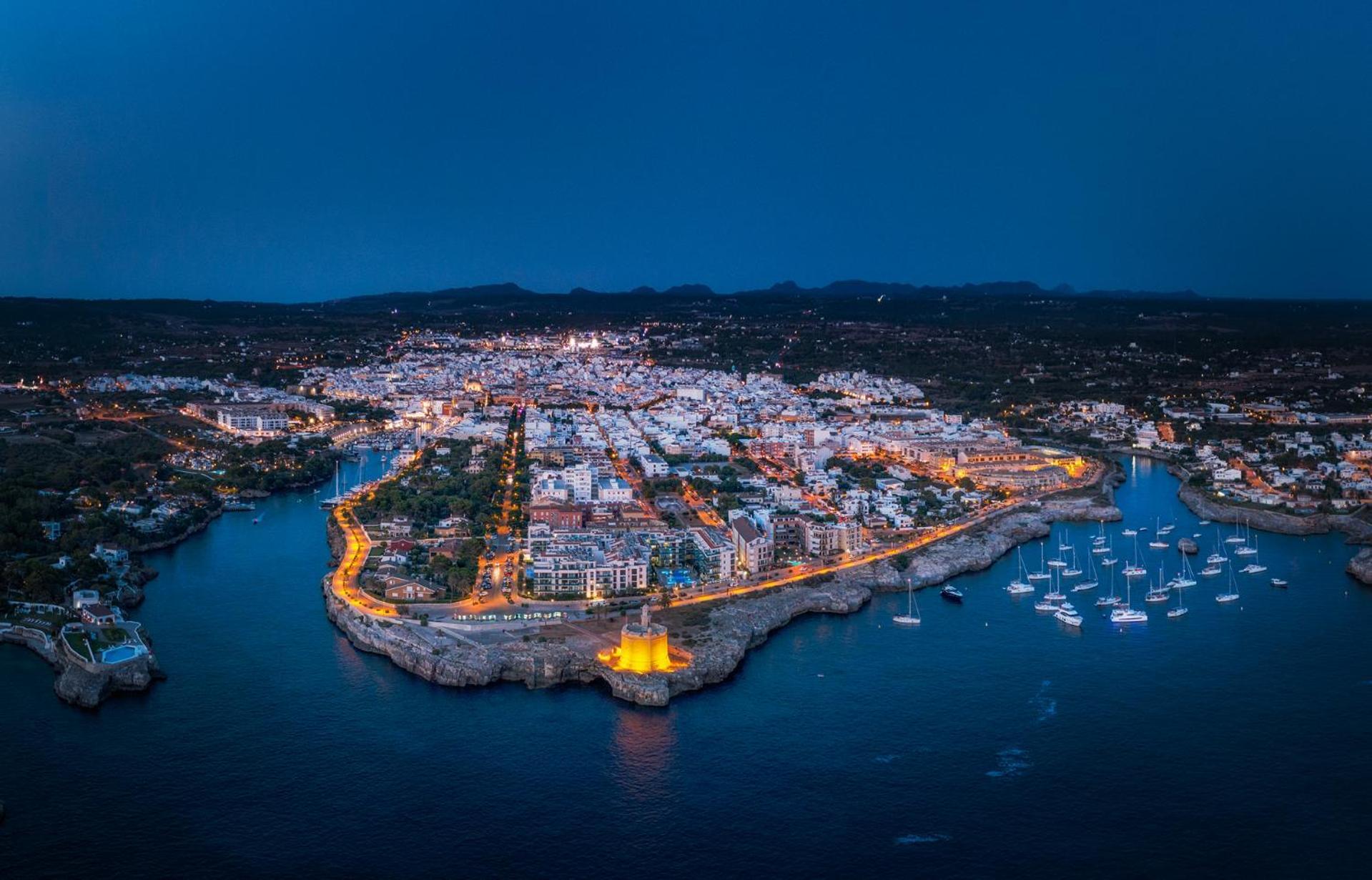 La Cayena Rooms & Apartments (Adults Only) Ciutadella  Luaran gambar
